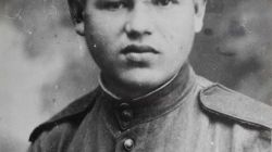 ЛИСТАЯ СТАРЫЕ АЛЬБОМЫ