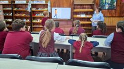 🌿ЧЕЛОВЕК С БЕЛОЙ ТРОСТЬЮ🌿